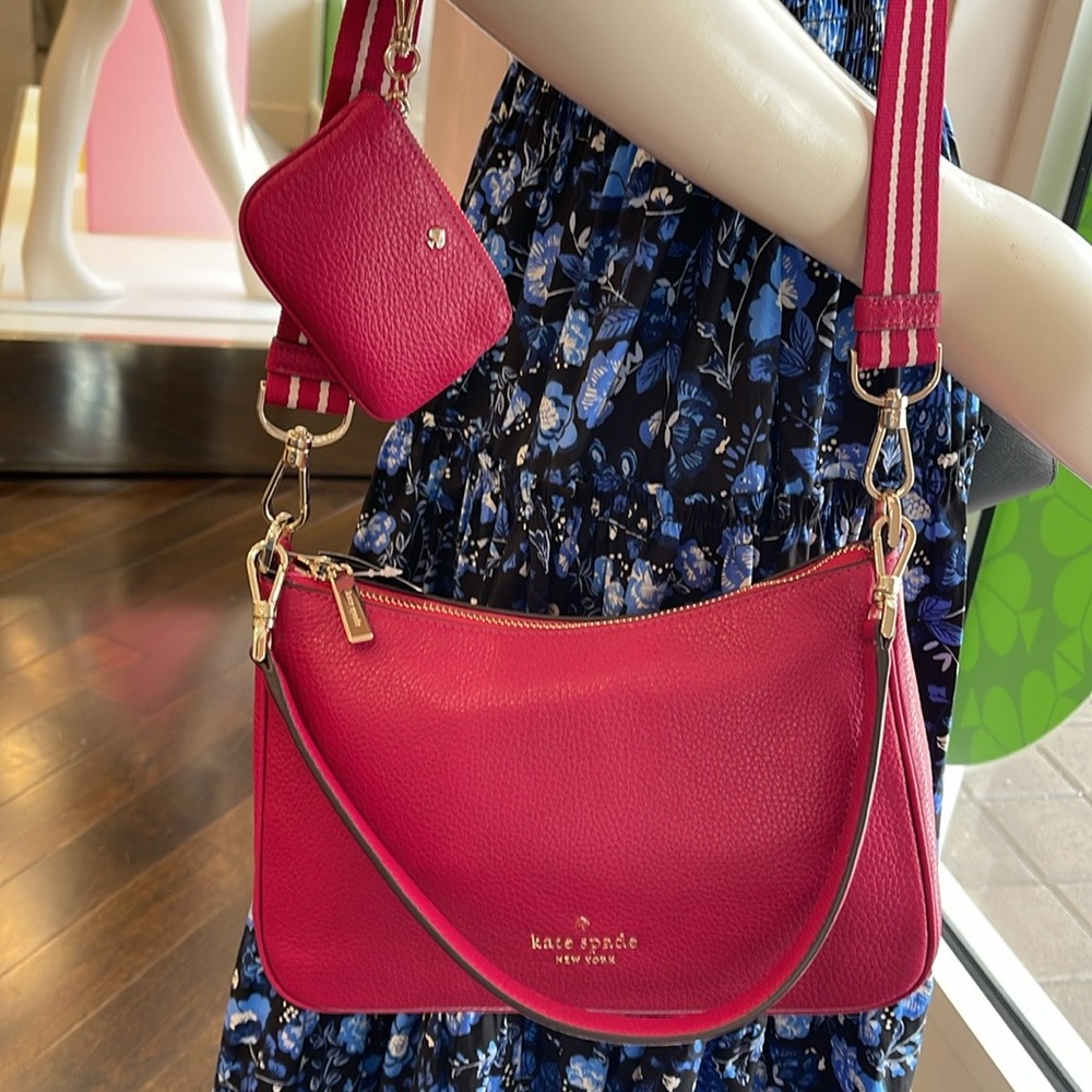 Kate Spade Rosie Shoulder Bag With Tech Attachment AirPod 
Renaissance Rosie
NWT - Picture 15 of 16